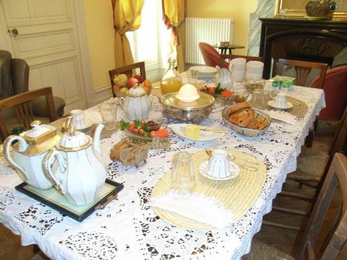 La Cure Du Maine Charles Bed & Breakfast Birac  Екстериор снимка